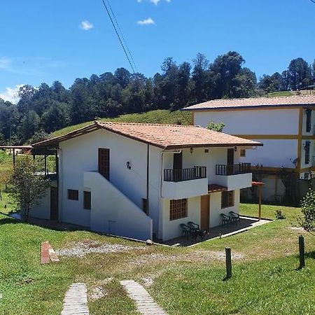 Апартаменты Casa Lucia - Гуатапе Экстерьер фото